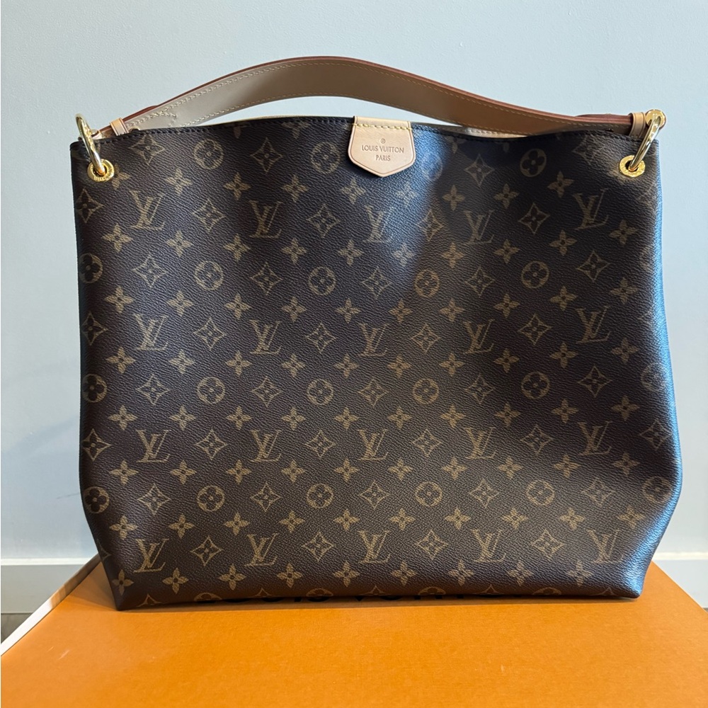 Louis Vuitton Graceful MM- Brand New!!